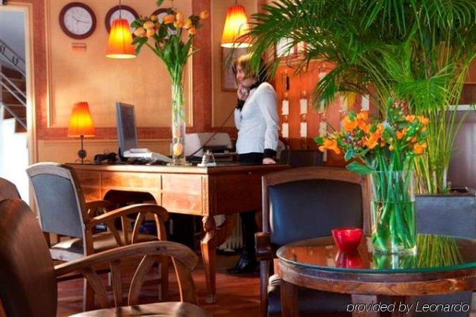 Eiffel Villa Garibaldi Paris Interior photo