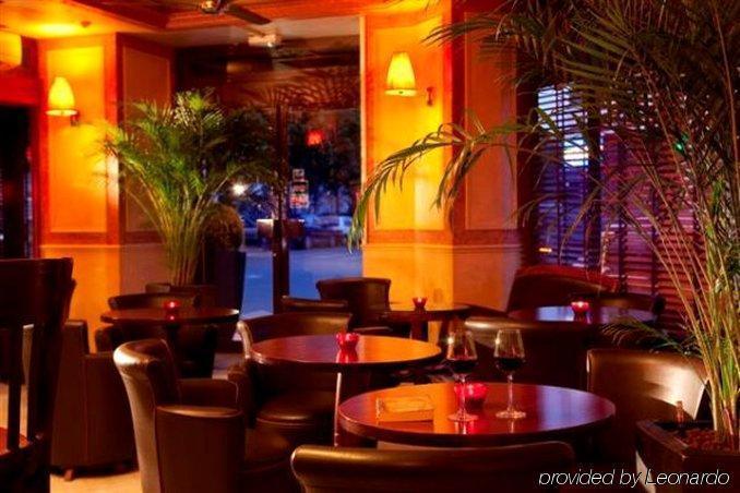 Eiffel Villa Garibaldi Paris Restaurant photo
